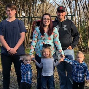 Meet your Posher, Kayla